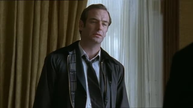 S04:E04 - Wounded Surgeon