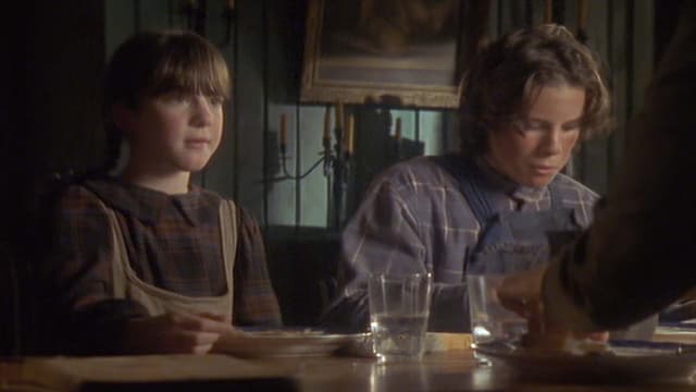 S01:E12 - A Winter's Tale