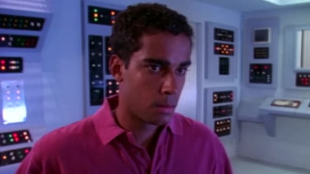 S01:E08 - Computer Captive