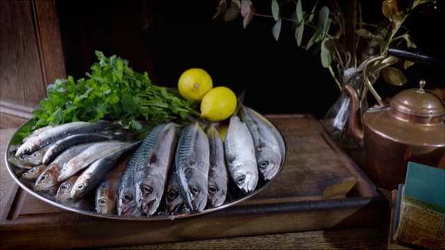 S01:E08 - Mackerel Scotch Eggs