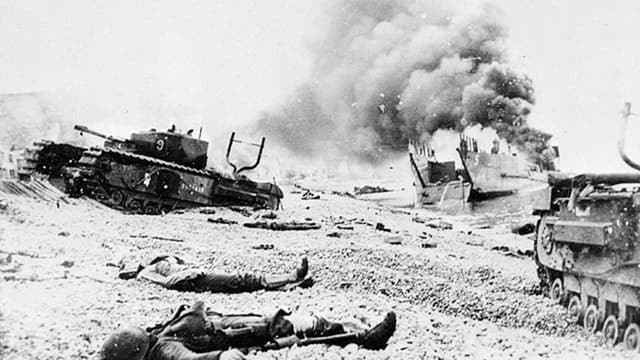 S10:E01 - The Disaster at Dieppe