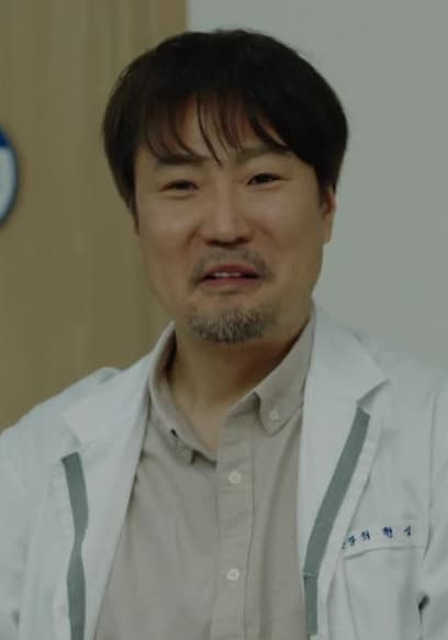 S01:E03 - Difficulties of Clinic Marketing poster