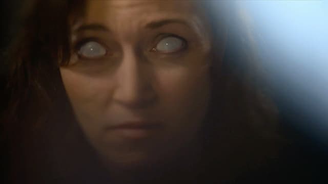 S10:E105 - Gateway to Evil