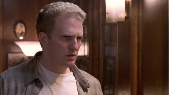 S01:E10 - Hate Puppet / Darkness