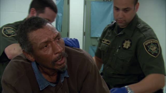 S02:E07 - Ultimate Fighter