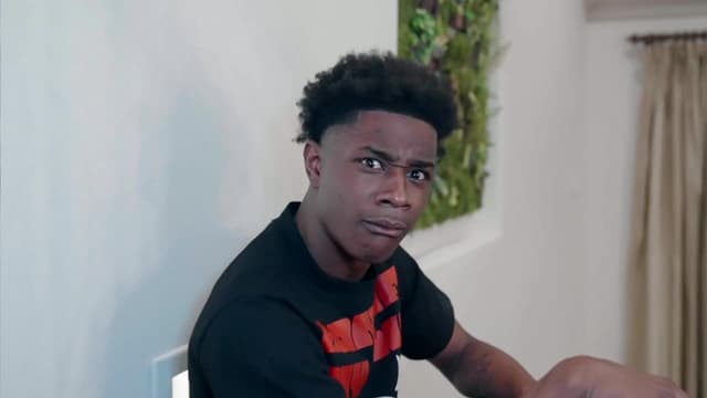 S01:E02 - Welcome Home