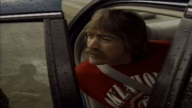 S05:E06 - Fleeing the State