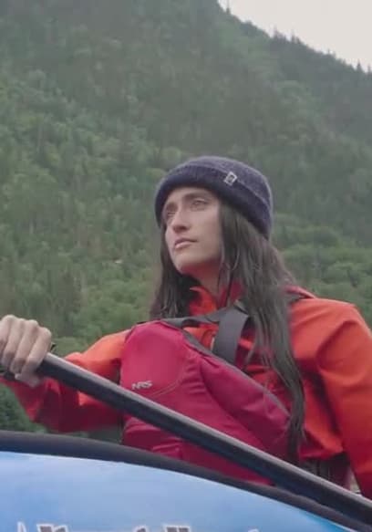 Watch Paddle Tales S01:E06 - Kayaking Québec City - Free TV Shows | Tubi