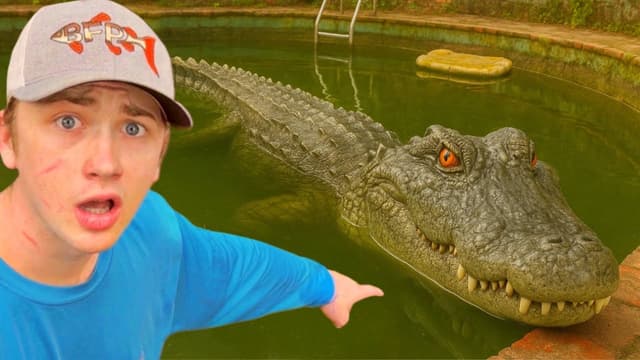 S01:E04 - I Found an Alligator in an Abandoned Pond!