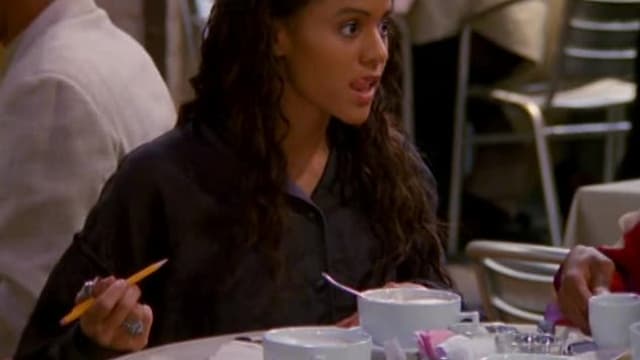 S01:E12 - The List