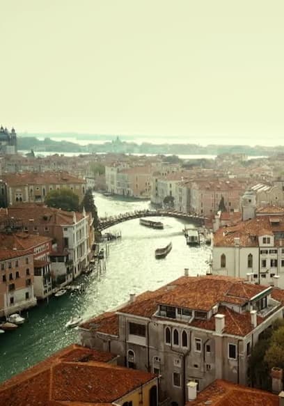 S01:E14 - Venice poster