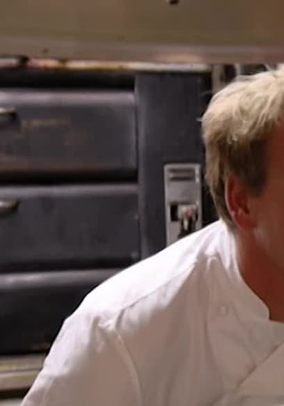 Watch Kitchen Nightmares S02:E11 - Casa Roma - Free TV Shows | Tubi
