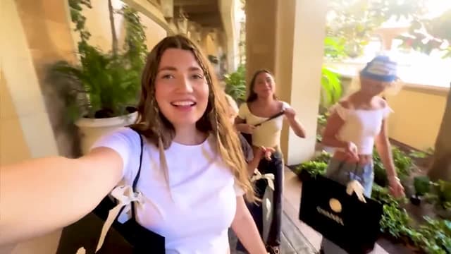 S02:E11 - I Bought Unlimited Sephora for Teens