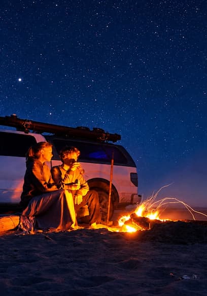 S01:E10 - Truck Camping on The Beach! (Crab Fishing Attempt) poster