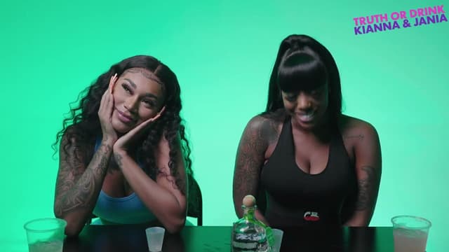 S01:E19 - Truth or Drink With Jania