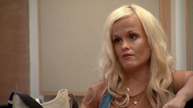 S02:E02 - Baby on Board