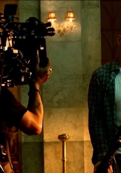 S01:E04 - Bruce Willis poster