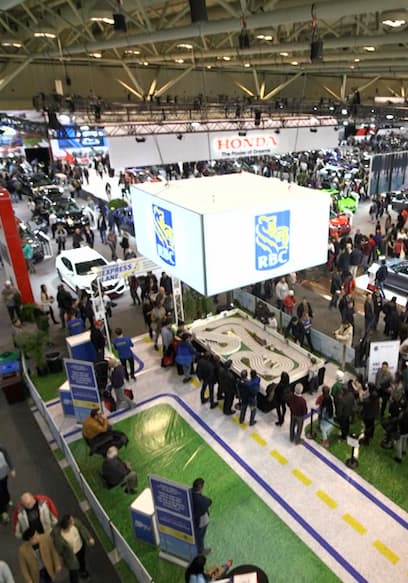 S04:E10 - The Auto Show Sells a Ferrari poster