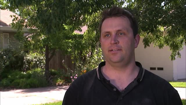 S01:E11 - Floating Waterfall Tub