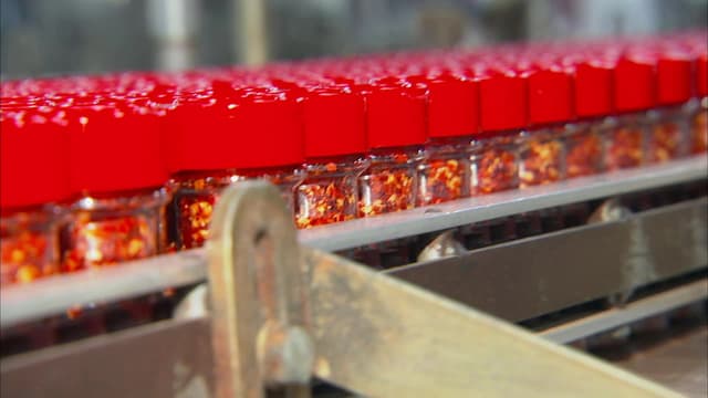 S15:E10 - Hot and Spicy