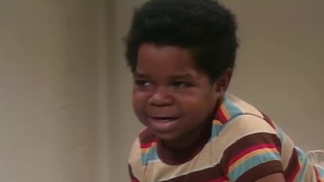 S01:E101 - Movin' In