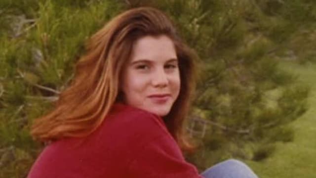 S02:E11 - Gina and Andrea