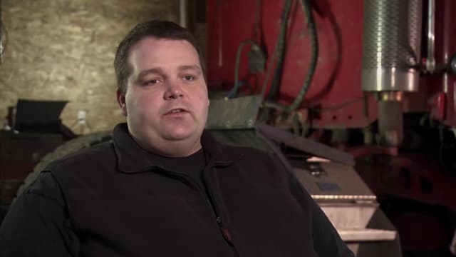 S01:E04 - Roughing Up the Rookie