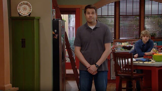 S01:E08 - The Big Kiss Off With Boys