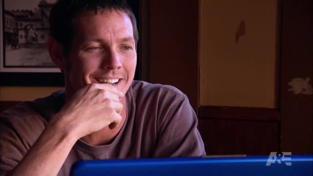 S01:E08 - Jennifer's Arch