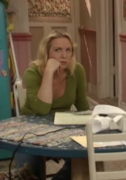 S04:E01 - This Sold House poster