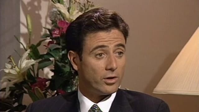 S06:E07 - Athletes: October 6, 1992 Rick Pitino