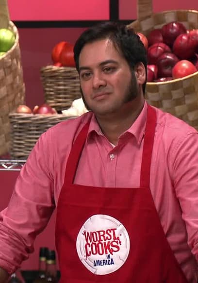 Watch Worst Cooks in America S04:E02 - Straight Edge Skills - Free TV ...