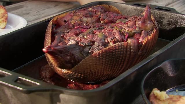 S01:E16 - The Other Florida