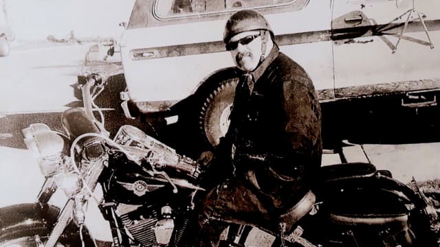 S01:E51 - Episode 51