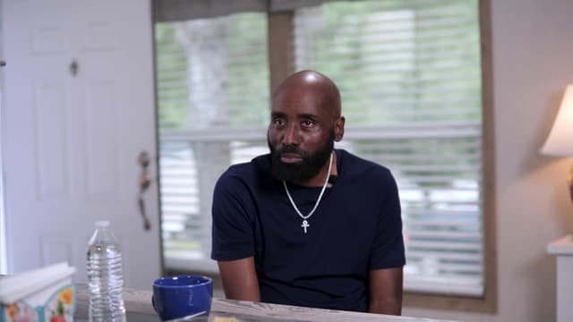 S01:E01 - The Man Behind the Men