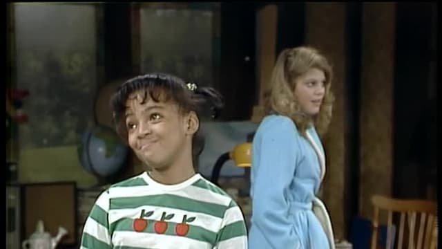 S01:E06 - Emily Dickinson