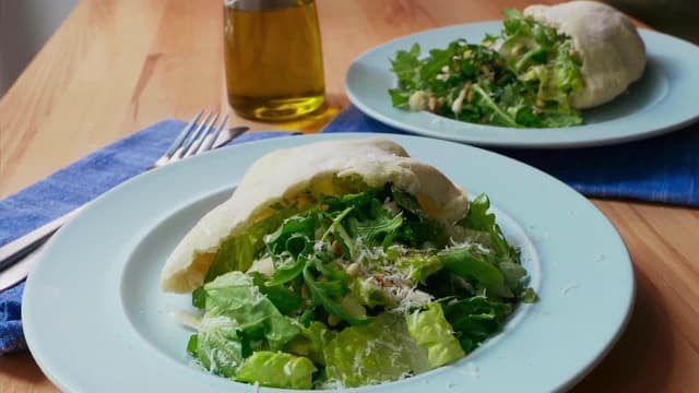 S07:E18 - Rome: Spaghetti, Gnocchi and Cloud Bread