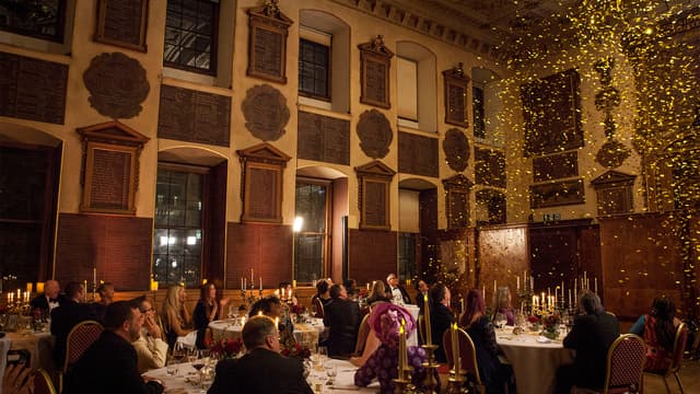 S13:E45 - Banquet