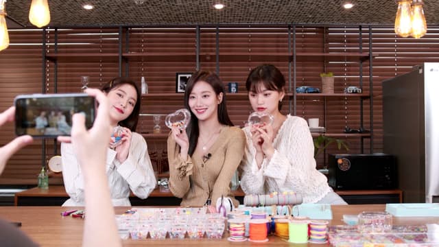 S01:E11 - Comeback Style