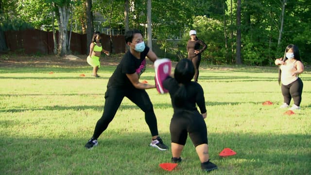 S06:E06 - Little Women, Big Voices