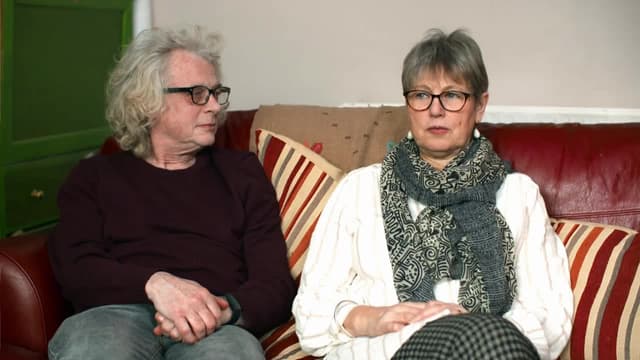 S01:E32 - Jane and Paul