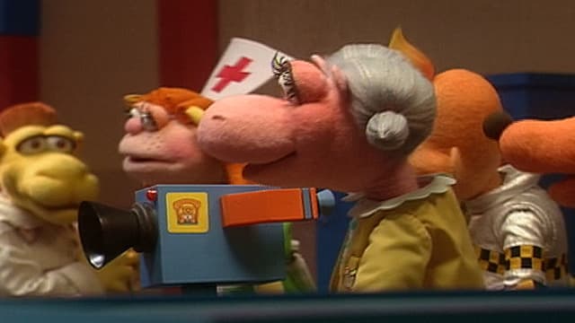 S01:E44 - The Toothfairy