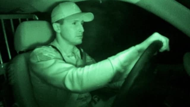 S01:E08 - The Thin Green Line