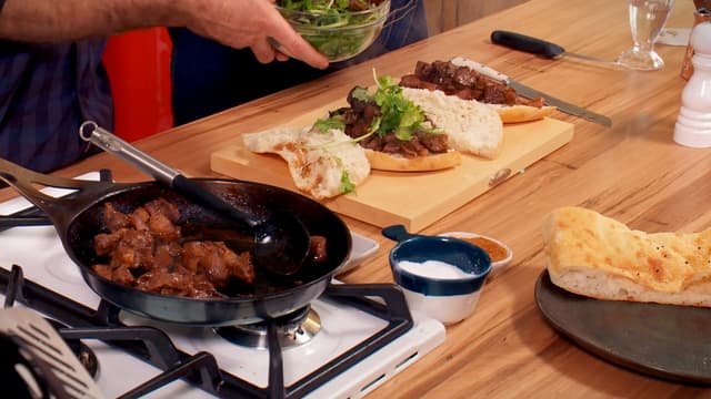 S01:E03 - Episode 03