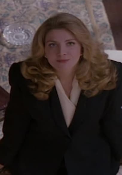 S07:E01 - Fatal Caper poster