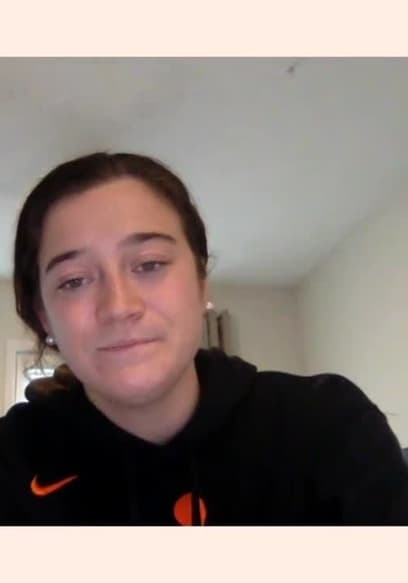 Póster de S01:E05 - The World of a Scholar Athlete Featuring Maddy Siegrist : WNBA Player
