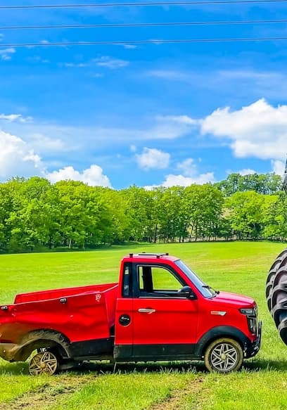 S02:E15 - World's Smallest Truck vs. World's Largest Truck poster