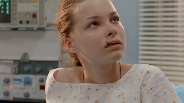 S01:E04 - La Distancia Familiar