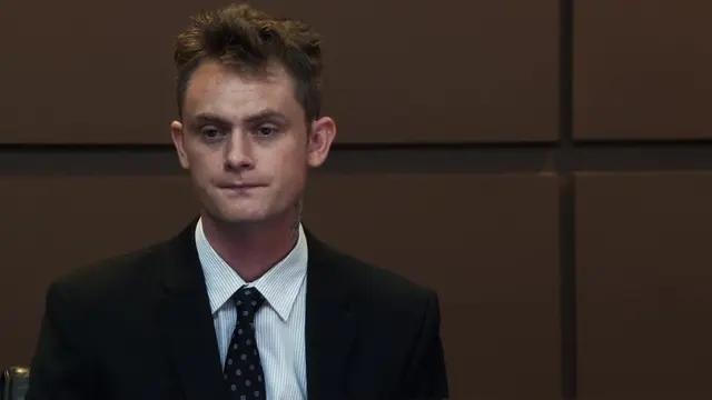 S01:E03 - Hurricane Gil