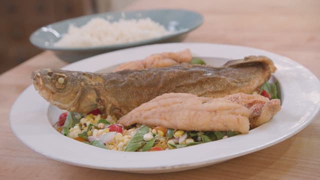S01:E09 - Thai One On: Fish Salad With Salty Sweet Dressing